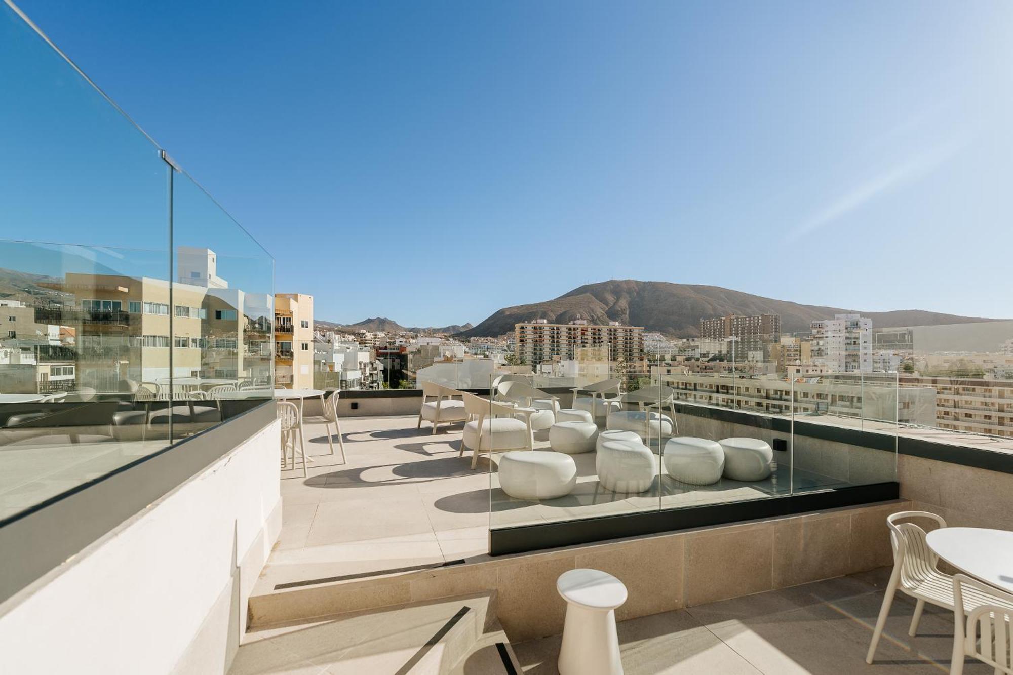 Hotel Reveron Plaza Los Cristianos  Zewnętrze zdjęcie