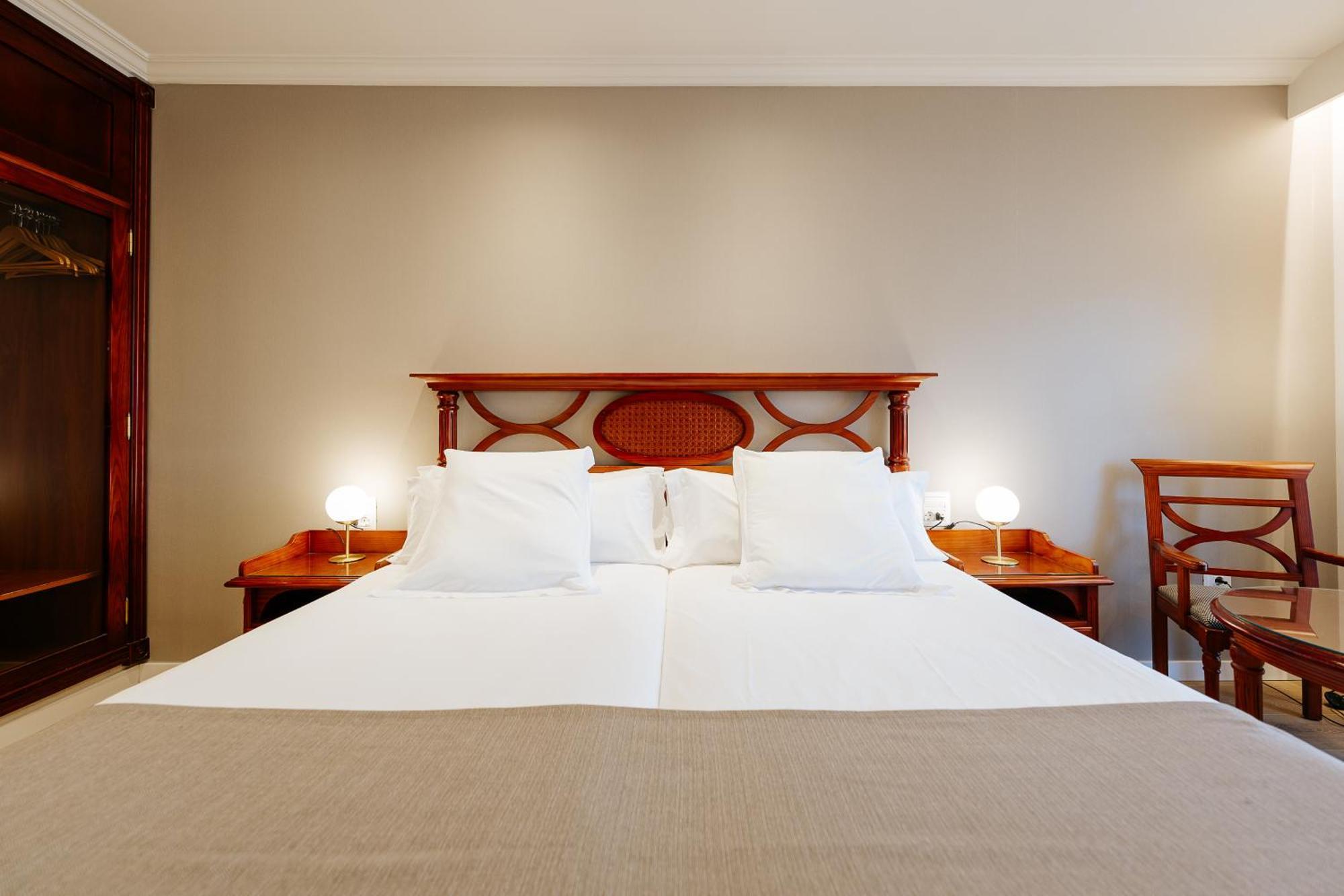 Hotel Reveron Plaza Los Cristianos  Zewnętrze zdjęcie