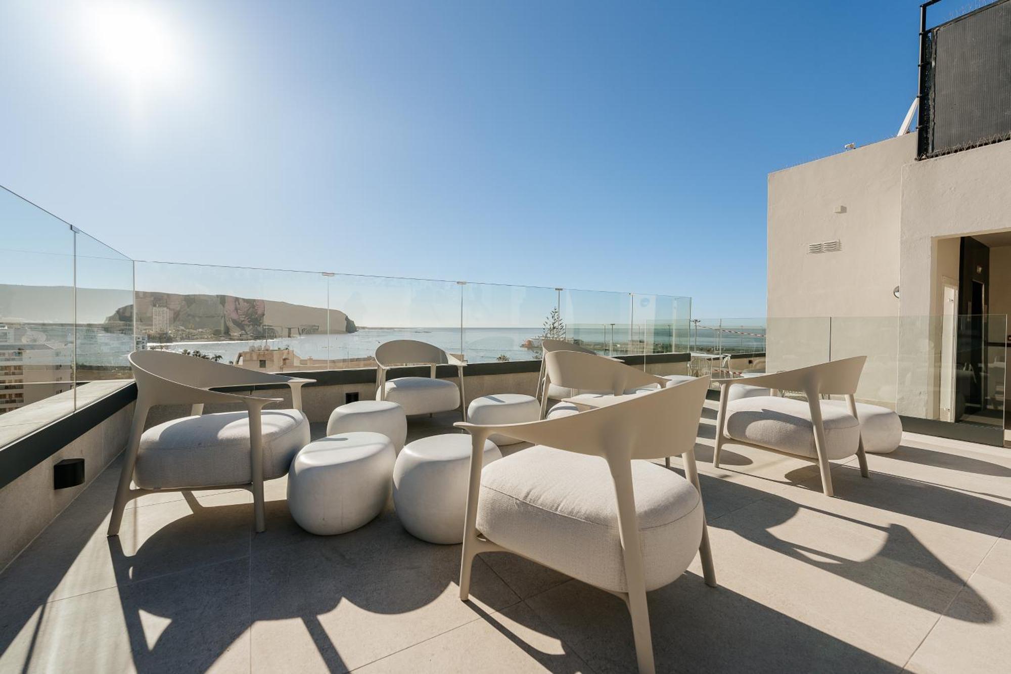 Hotel Reveron Plaza Los Cristianos  Zewnętrze zdjęcie
