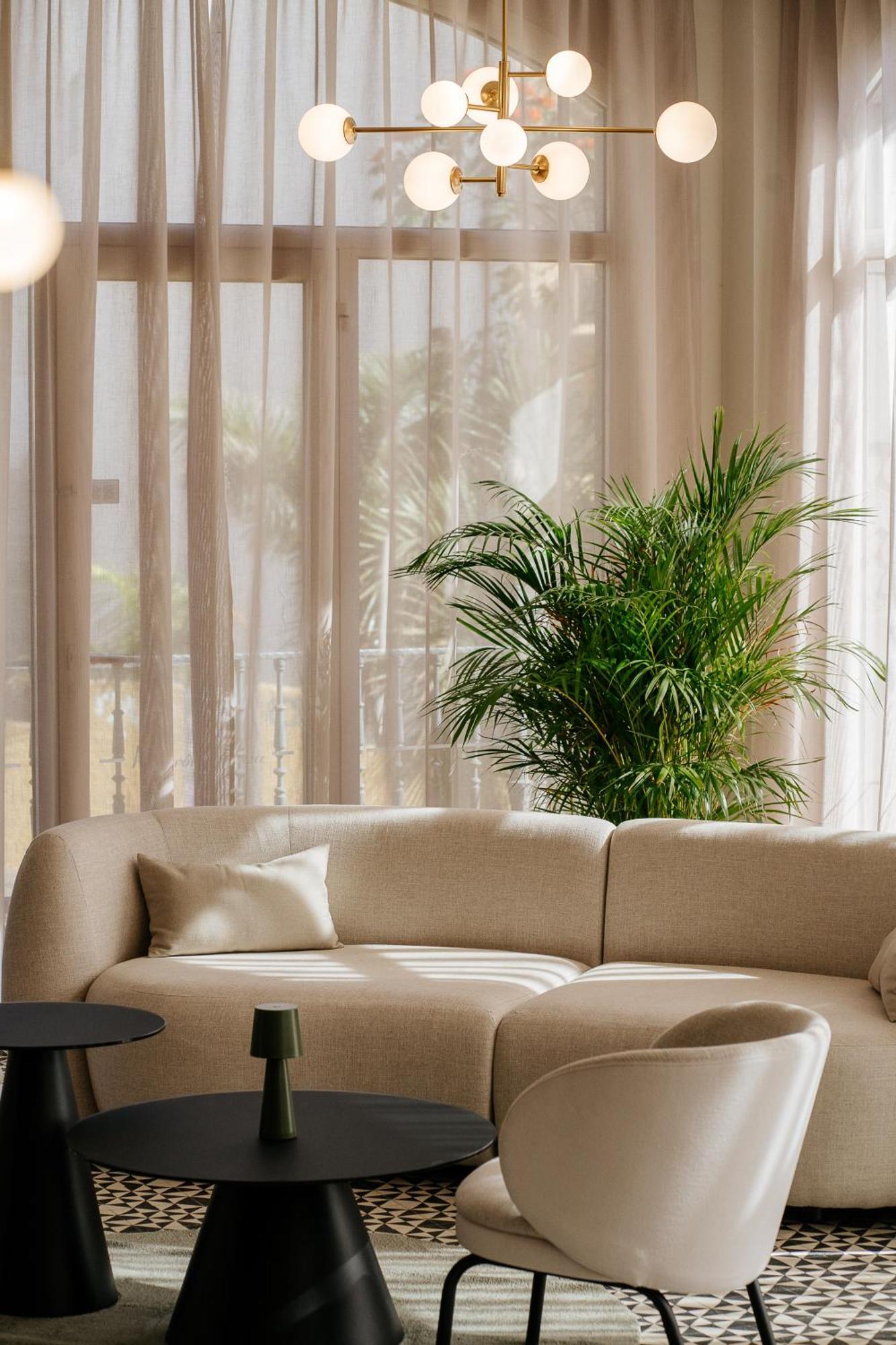 Hotel Reveron Plaza Los Cristianos  Zewnętrze zdjęcie